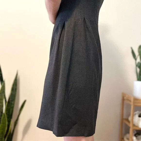 NWOT Theory Wool Corset Tee Dress in Dark Charcoal, Size 4 - Picture 3 of 7